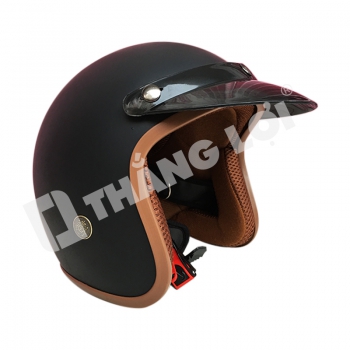 Nón Bảo Hiểm 3/4 Đầu Đen In Chữ