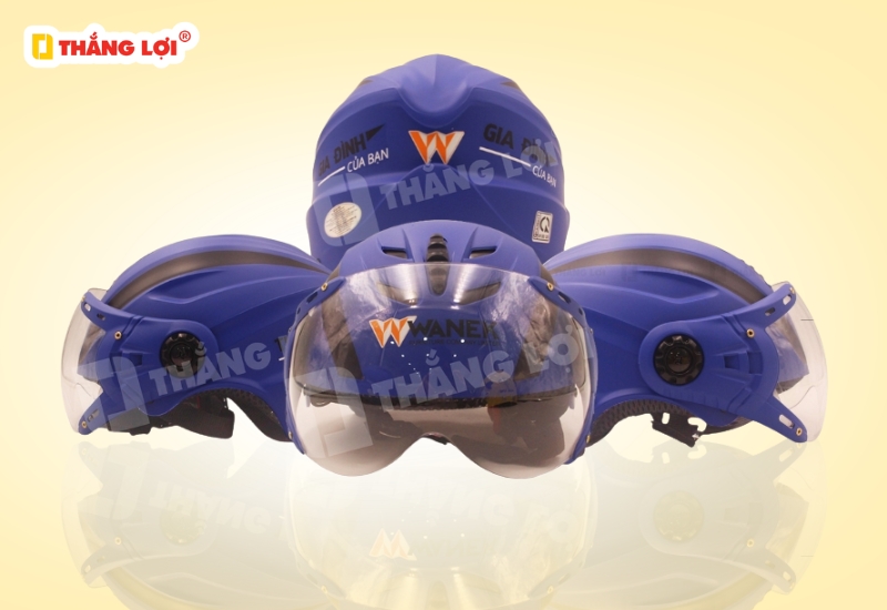 Xưởng sản xuất nón bảo hiểm nửa đầu có kính