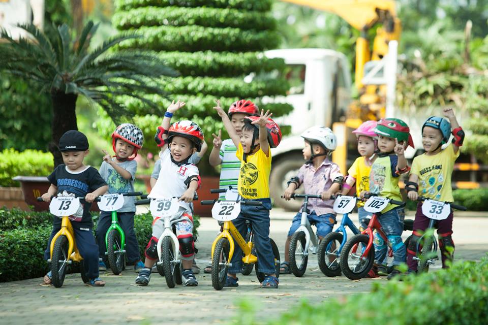 Mũ bảo hiểm xe đạp: Bảo vệ bé trong từng phút giây
