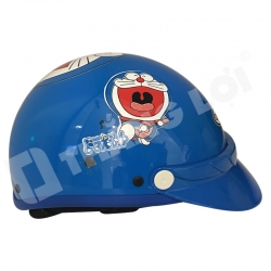 Đừng quên đội nón bảo hiểm cho trẻ khi đi xe máy!