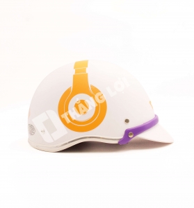 Nón bảo hiểm nửa đầu TP Bank