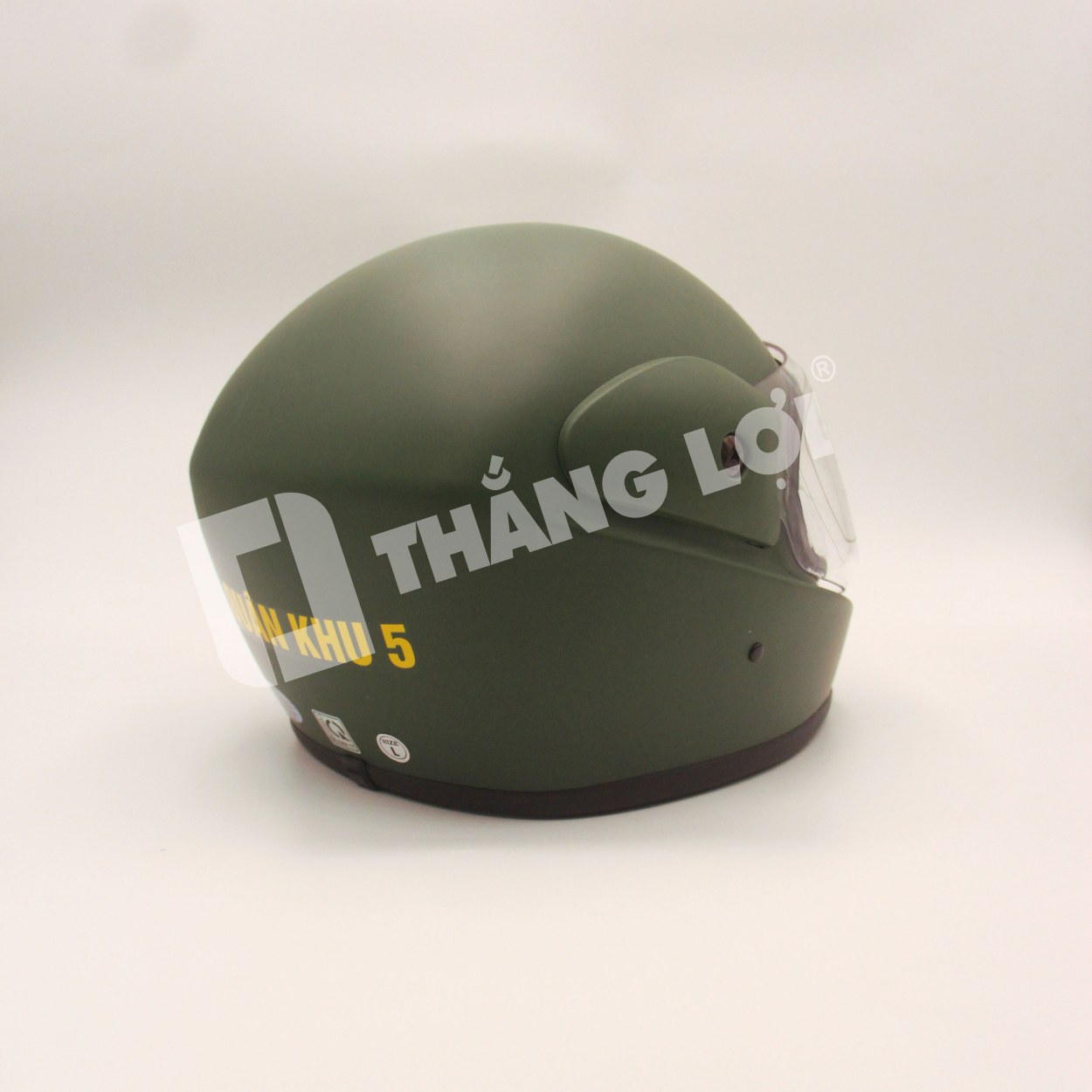 Không quá chú trọng về thiết kế, kiểu dáng, nhưng nón bảo hiểm fullface quân đội quân khu 5 lại được đánh giá rất cao về chất lượng
