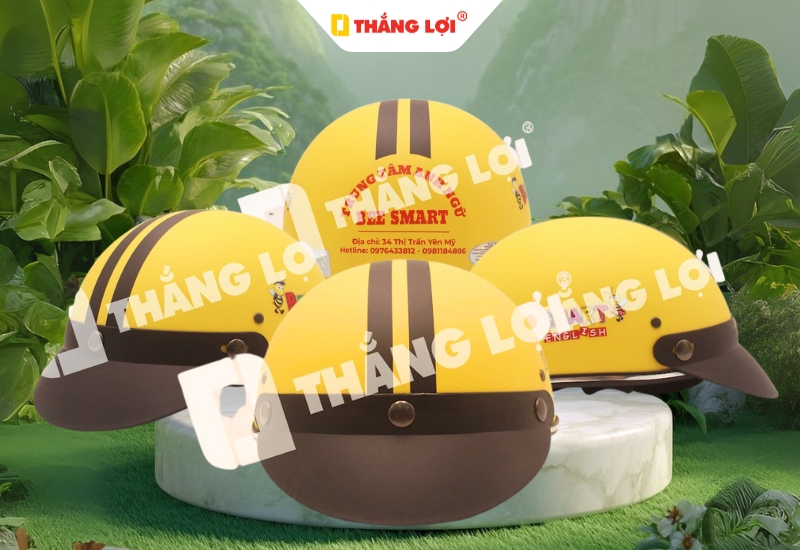 Nón bảo hiểm quảng cáo trung tâm anh ngữ Bee Smart