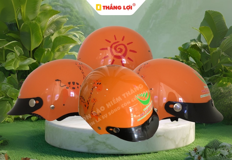 Nón bảo hiểm quảng cáo trường mầm non Sunshine World