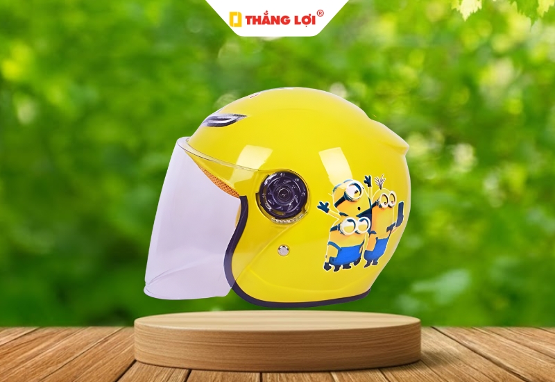 Mũ bảo hiềm 3 phần 4 cho bé in hình Minion màu vàng dễ thương
