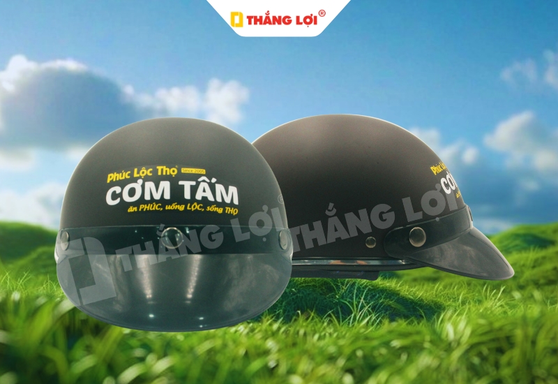 Nón bảo hiểm màu đen tuyền in logo Cơm tấm Phúc Lộc Thọ