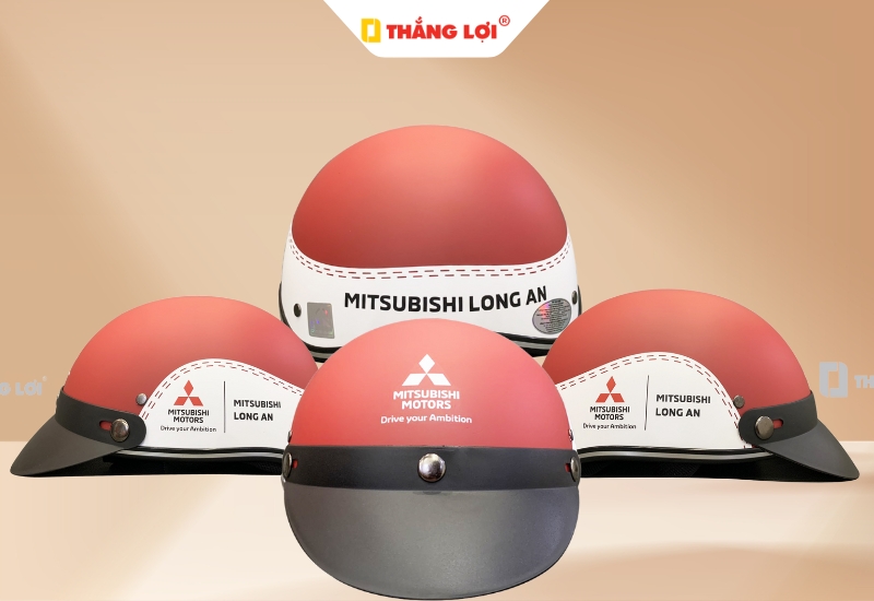 Mẫu nón bảo hiểm màu đỏ cho đơn vị Mitsubishi Long An