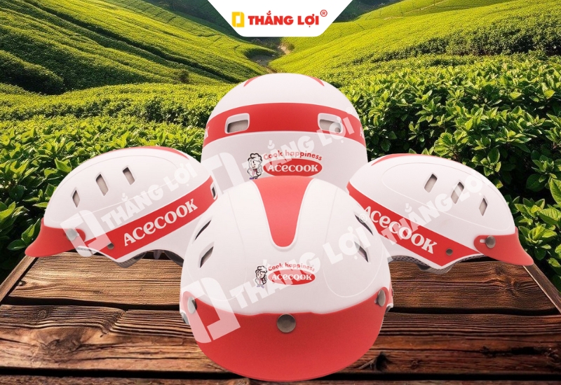 Mẫu nón bảo hiểm màu trắng in logo Acecook