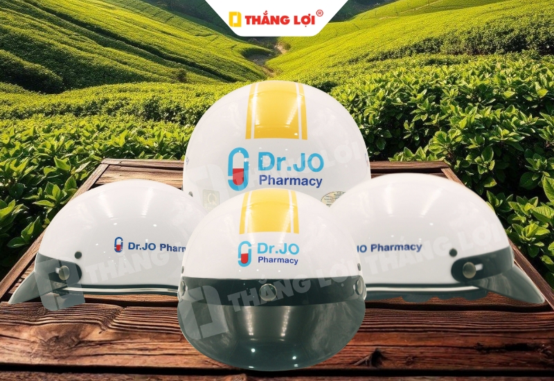 Mẫu nón bảo hiểm màu trắng in logo Dr.Jo Pharmacy