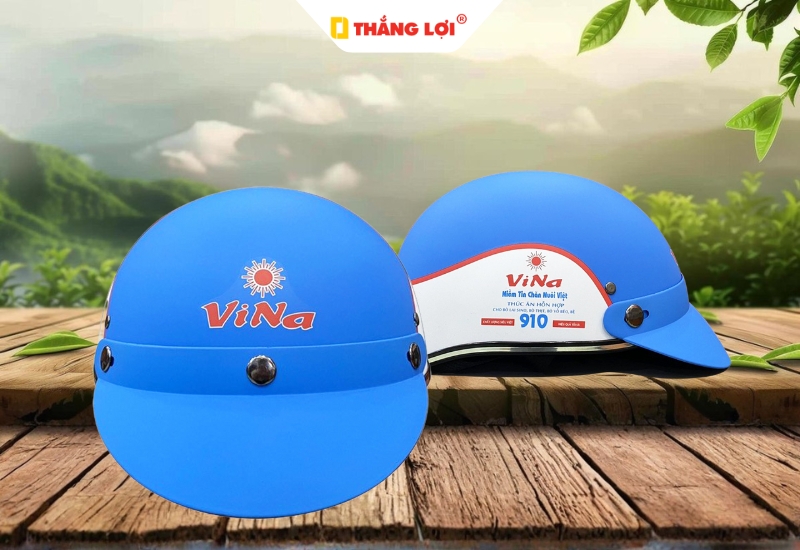 Mẫu nón bảo hiểm màu xanh in logo đơn vị chăn nuôi Vina
