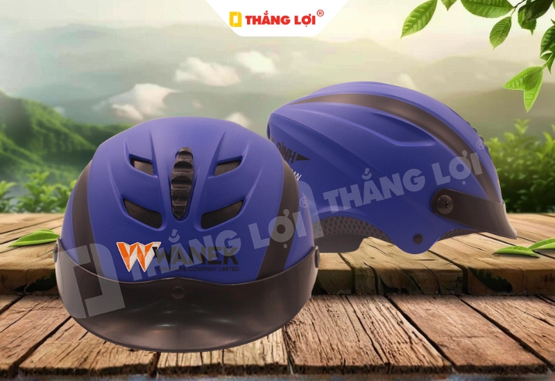 Mẫu nón bảo hiểm màu xanh in logo Wanek