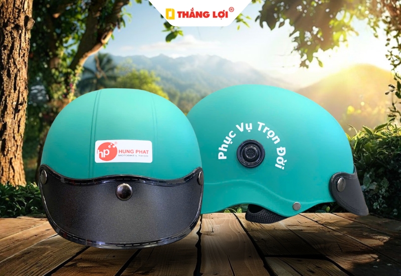 Mẫu nón bảo hiểm màu màu xanh lá cho Hùng Phát Motobike
