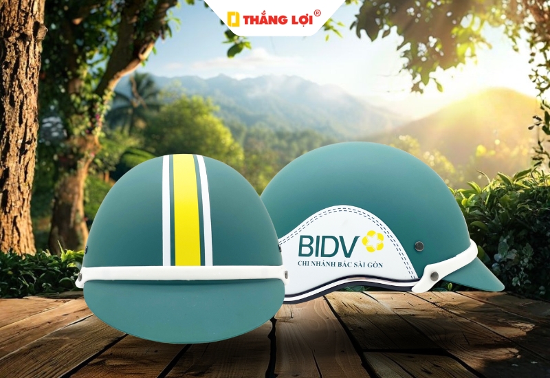 Mẫu nón bảo hiểm màu màu xanh lá cho đơn vị ngân hàng BIDV