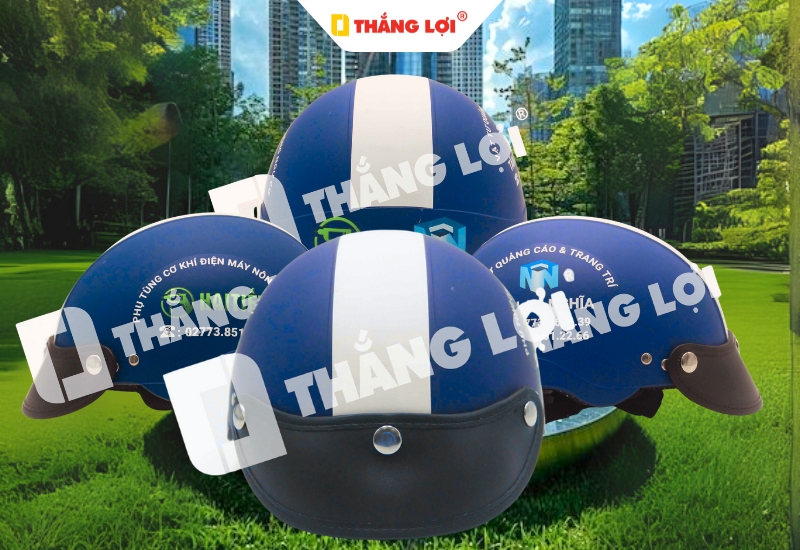 Nón bảo hiểm quà tặng Tân Lan Nghĩa