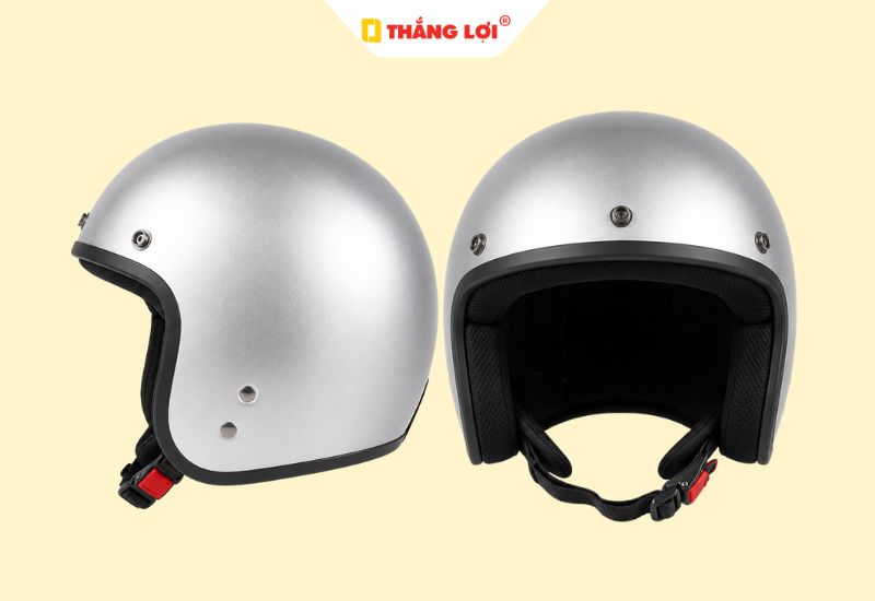 Nón bảo hiểm màu bạc phù hợp với người mệnh Kim
