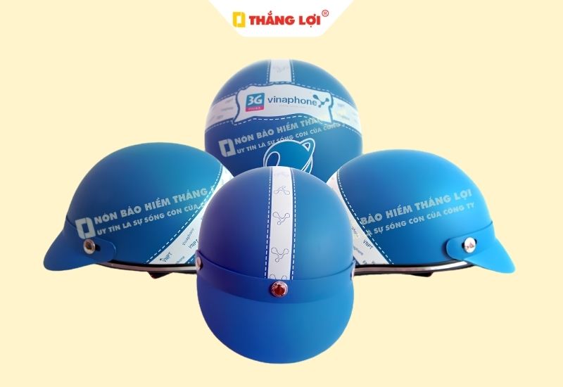 Nón bảo hiểm màu xanh hợp mệnh Thủy phong thủy tốt