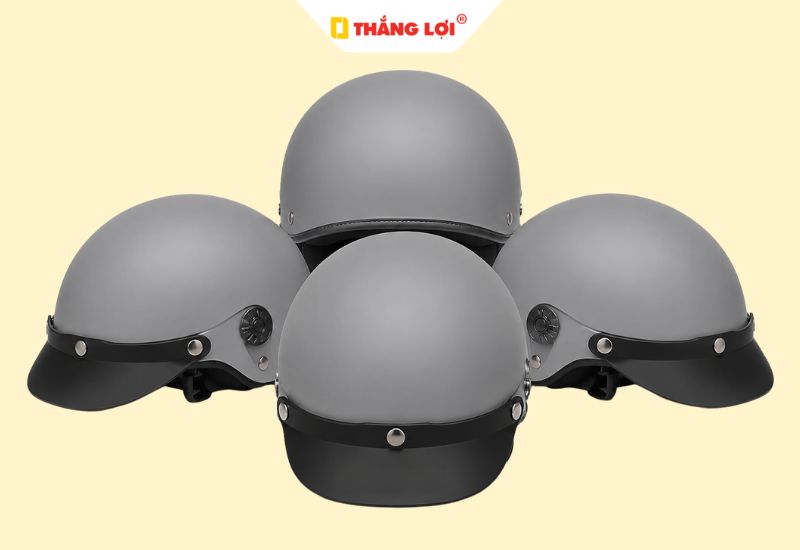 Nón bảo hiểm màu xám xi măng hợp mệnh Thủy thanh lịch