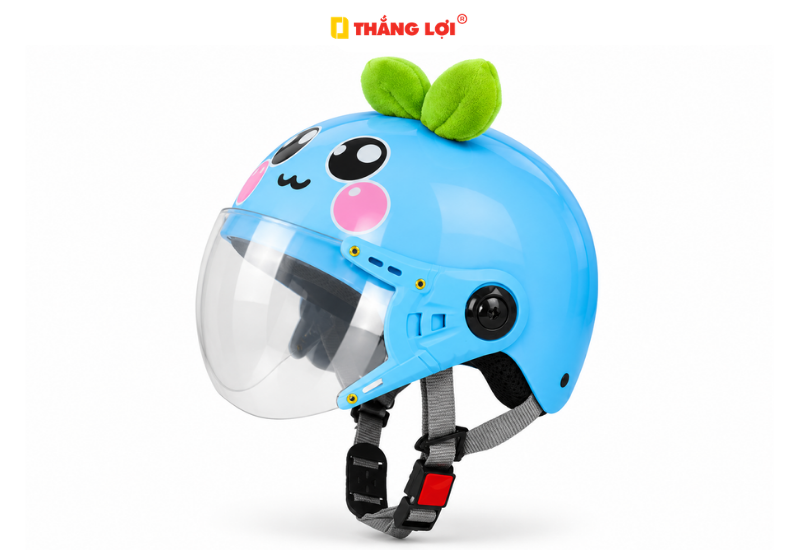 Mũ bảo hiểm cute gắn tai thú và sừng cách điệu độc đáo