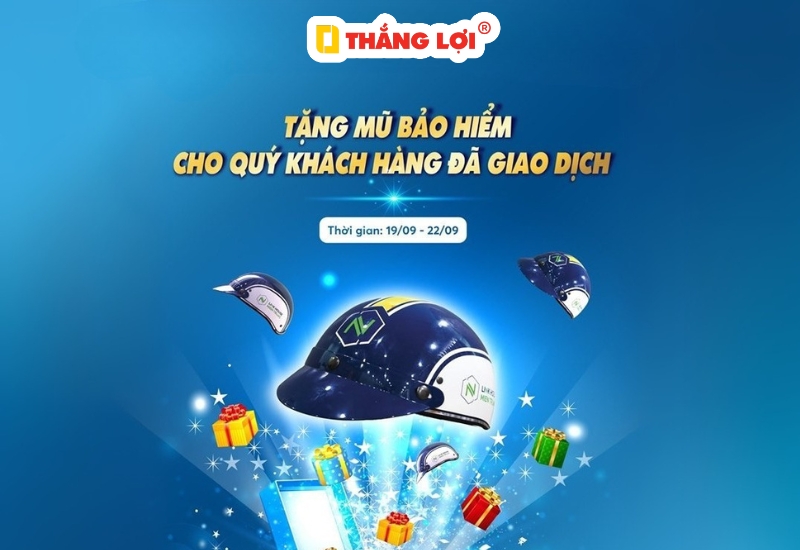 Tặng nón bảo hiểm bất động sản cho khách hàng, đối tác