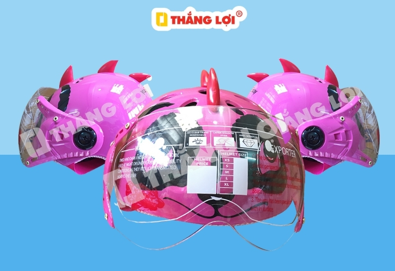 Mũ bảo hiểm cute con gấu có sừng màu hồng