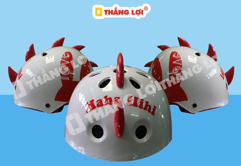 Nón bảo hiểm in hình con thỏ có sừng 