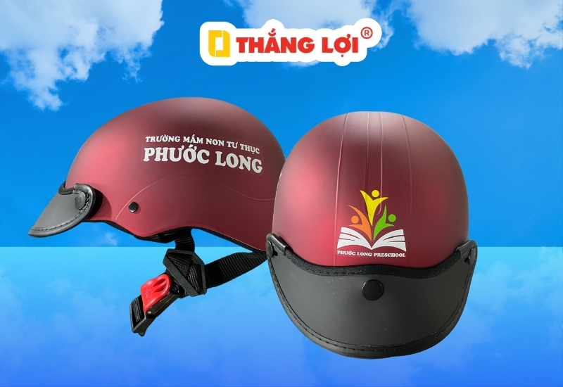 Nón bảo hiểm quà tặng cho trẻ em trường mầm non tư thục Phước Long