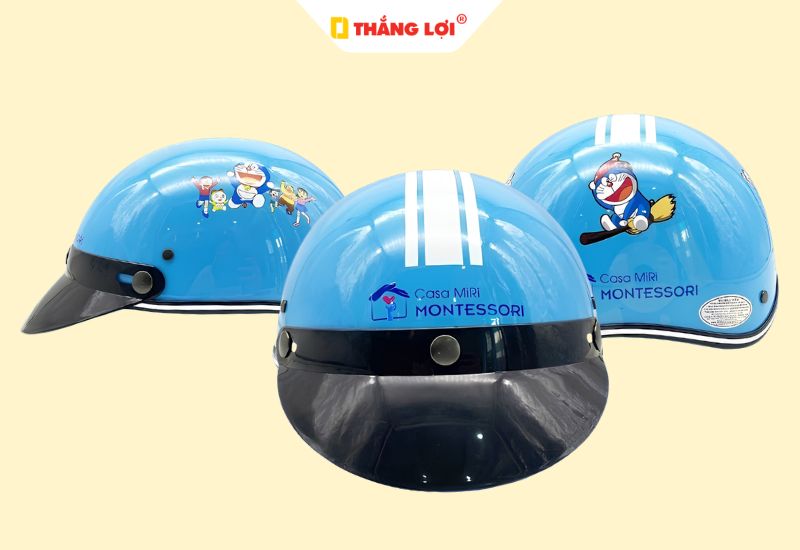 Mũ bảo hiểm trẻ em in logo hệ thống Trường Montessori