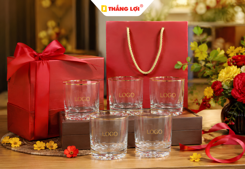 Bộ ly cốc in tên logo làm quà khai trương cho doanh nghiệp