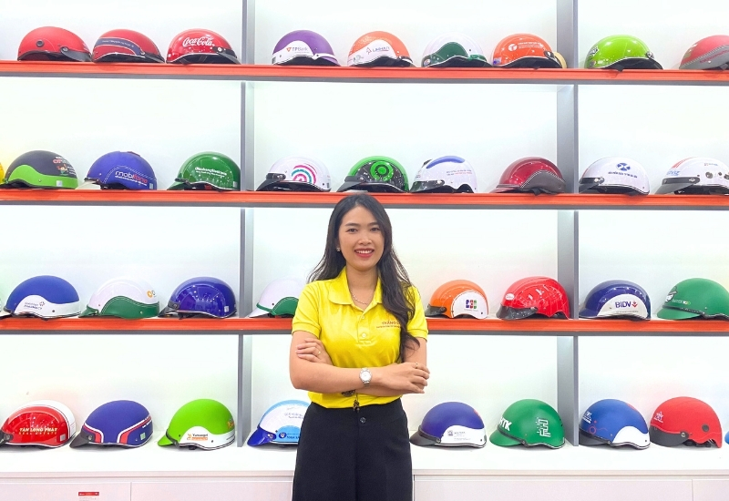 xưởng sản xuất nón bảo hiểm cửa hàng xe máy Thắng Lợi