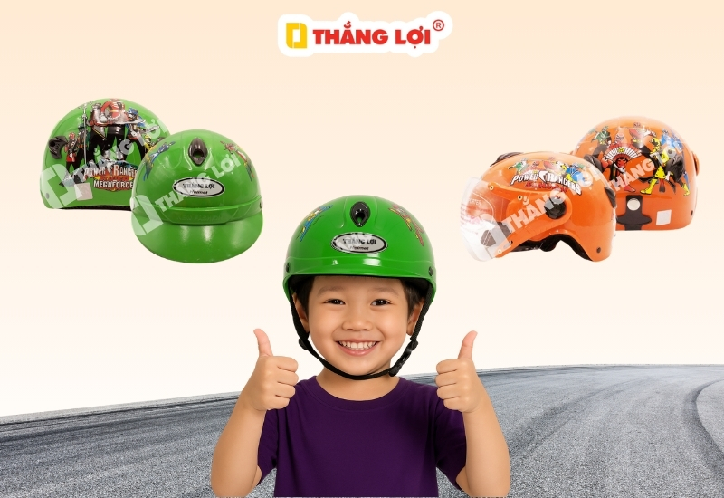 Thắng Lợi sản xuất nón bảo hiểm trẻ em hình siêu nhân