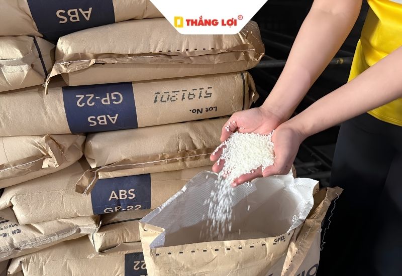 Chất liệu nhựa ABS siêu cứng cáp an toàn làm nón bảo hiểm